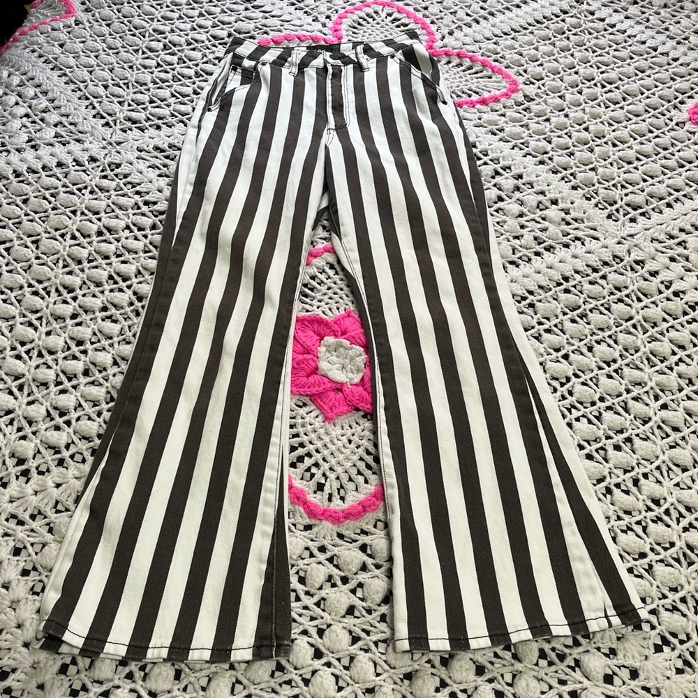 Lee Black and White Striped Bell Bottom Flares
